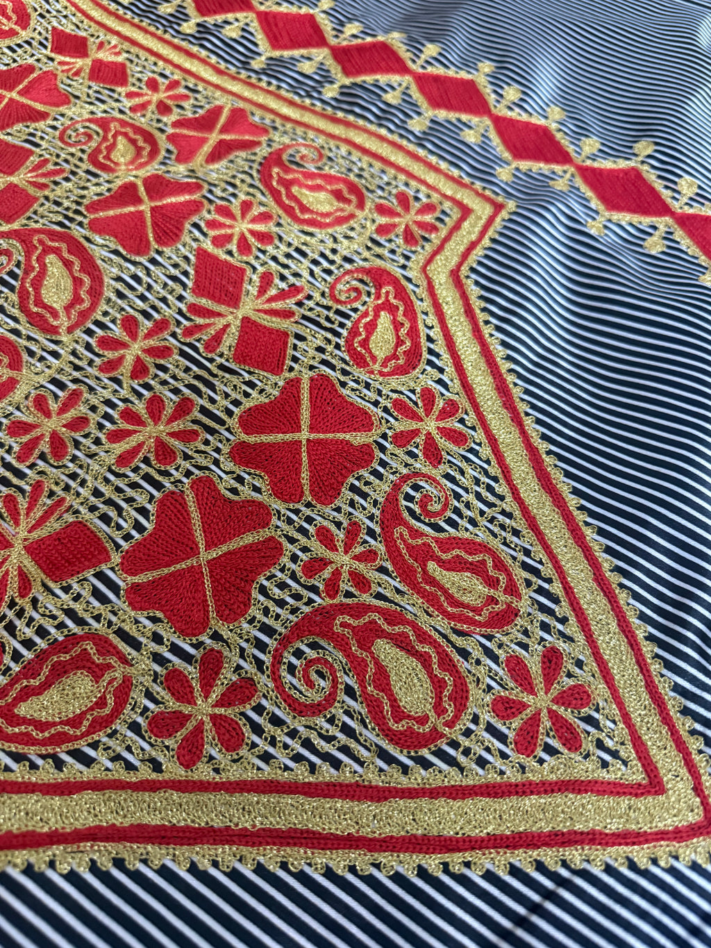 Embroidered Silk Feel Jalabiya LC 027